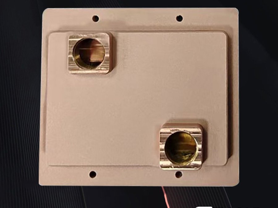 SP6 液冷板,AMD SP6,300 W,东吉热控